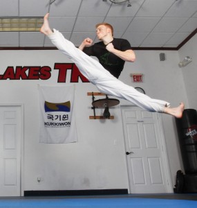 Ginger Ninja jumping split kick