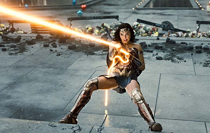 Wonder Woman breaks out her lasso