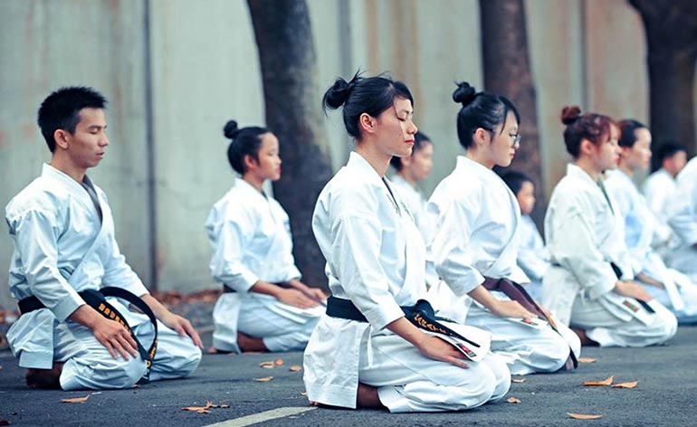 5 Tips for Creating an Outdoor Dojo at Home