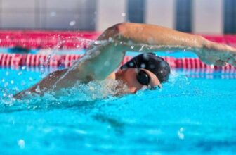Pros and Cons of Swimming for Your Health