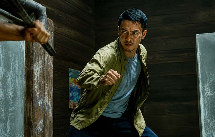 Navin strategically plots his moves on the fly in The Furious! Navin strategically plots his moves on the fly in The Furious!